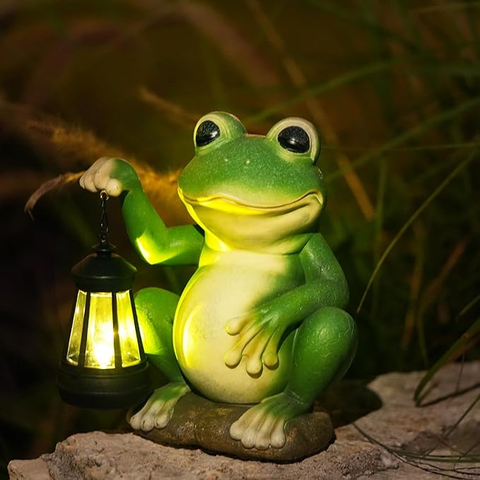 Large Frog Garden Statue for Outdoor Decor Solar Powered Sculptures for Yard Patio Cute Animal Statues Housewarming Outdoor Ornaments