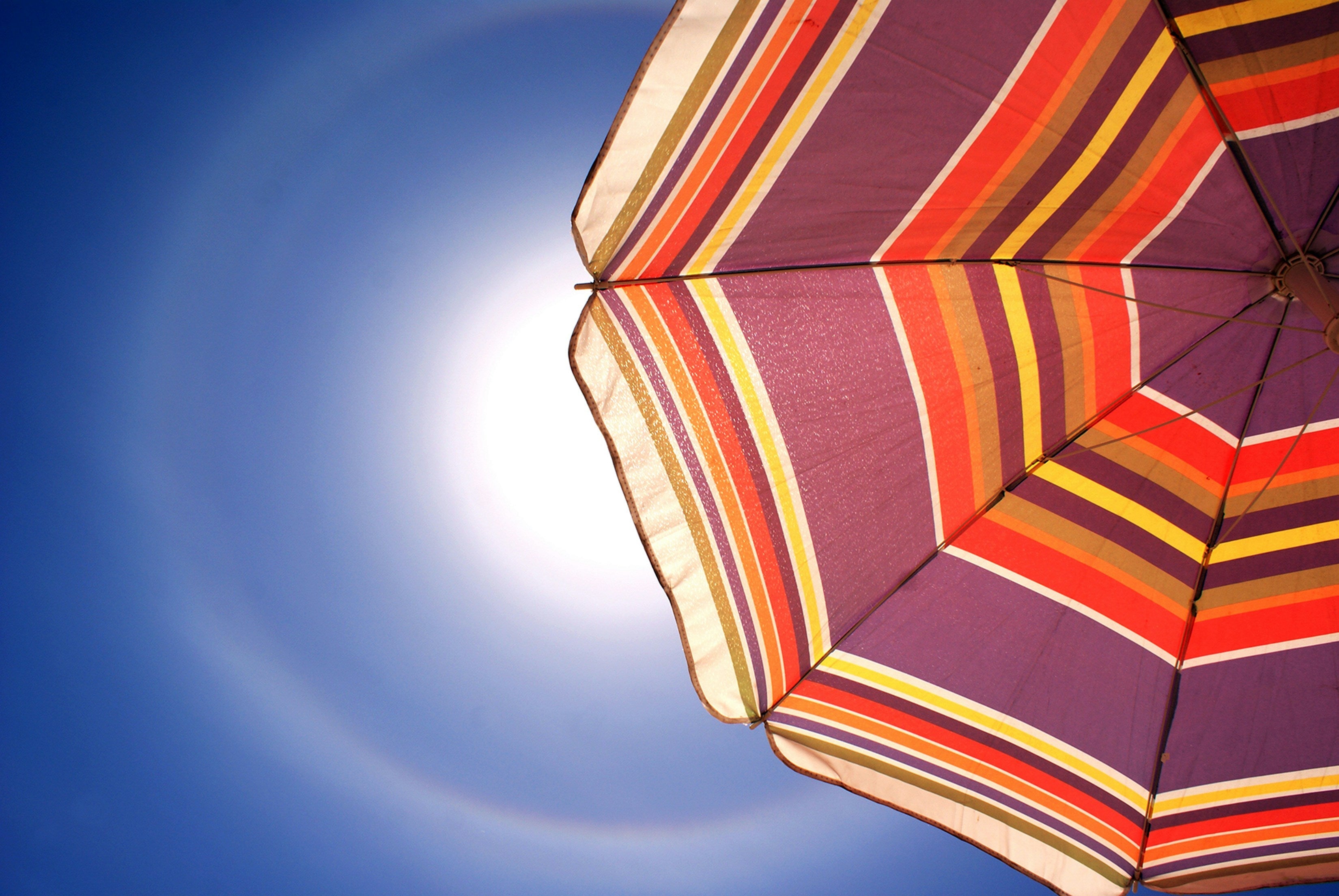 [GREENMENT LAB] The Physics of Outdoor Comfort: Choosing All-Weather Materials for Your Terrace