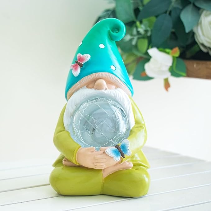 FREECUBE Solar Garden Gnomes Outdoor Statues Garden Decor for Outside Garden Gnome Statue Solar Garden Gnome Statue Waterproof Outdoor Patio Decor for Lawn Grden