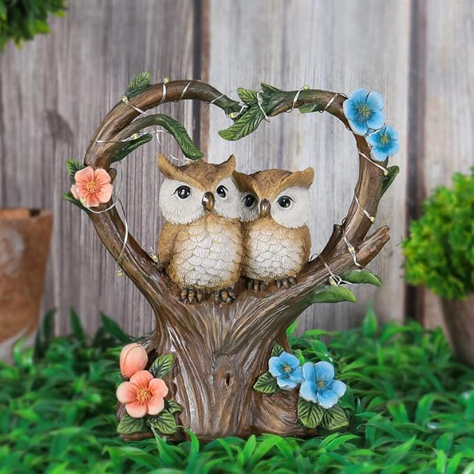 Owl Statue with Solar Lights Outdoor Decor, Resin Owls Figurines for Garden Patio Lawn Decorations, Christmas Birthday Gifts for Women Friends (7.6Inches)