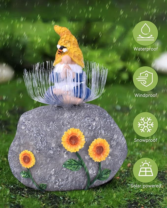 FREECUBE Gnome Garden Decor, Outdoor Solar Garden Statue with Light, Funny Gnome Outdoor Garden Decor for Outside Solar Gnomes Decorations for Yard, Patio, Balcony, Garden