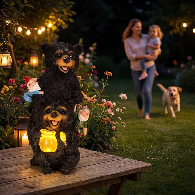PETAFLOP Solar Garden Decor, Bear Family Statue with Glowing Honey Jar and Friendly Gnomes, Cozy Woodland Outdoor Ornament for Patio Porch Yard, Heartwarming Housewarming Gift