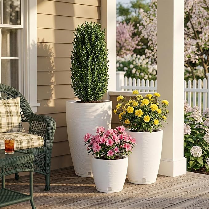 Floridis Planter, Set of 3, Outdoor/Indoor, Plastic Resin (White)