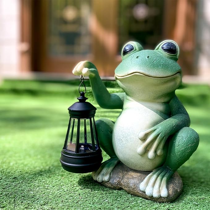 Large Frog Garden Statue for Outdoor Decor Solar Powered Sculptures for Yard Patio Cute Animal Statues Housewarming Outdoor Ornaments