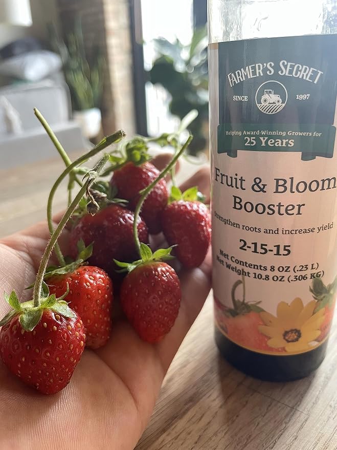 Farmer?€?s Secret Fruit & Bloom Booster Fertilizer (8oz) - Super Concentrated - Boosts Flowering and Yield on All Varieties of Fruits, Vegetables and Flowers - Image 7